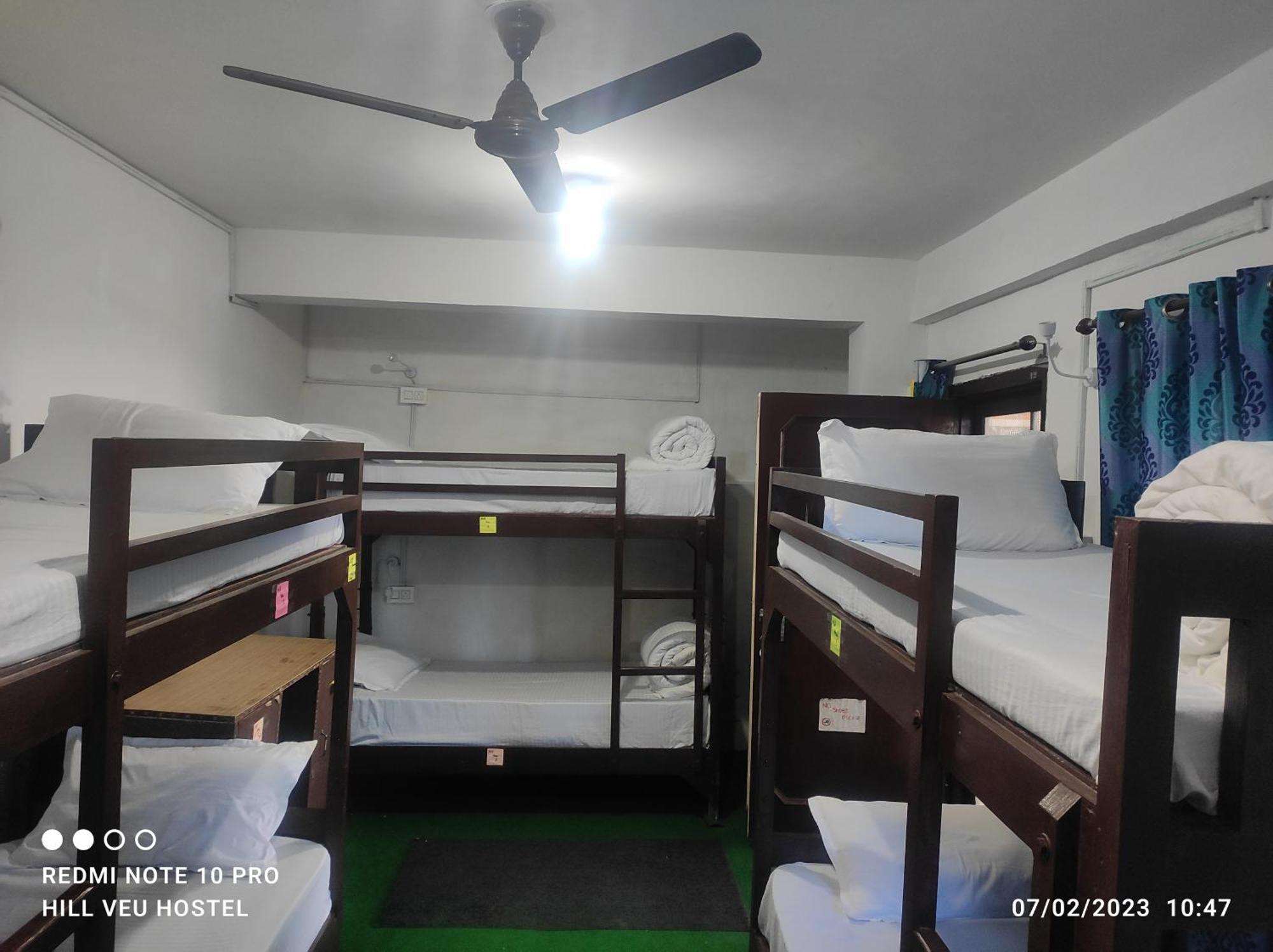 Hill Veu Home Bir Billing Bilik gambar